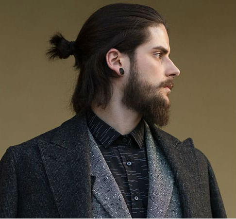Мужские прически в стиле викингов на средние волосы