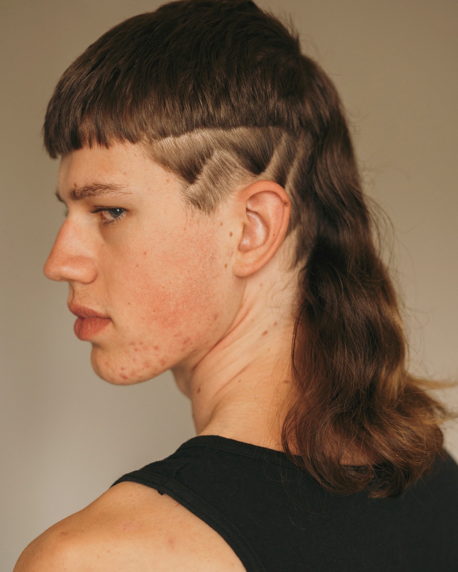 Мужская стрижка Маллет в 2022 году: виды и особенности модных вариантов, кому подойдет, техника выполнения на короткие и длинные волосы15
