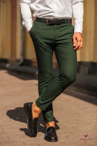 Размеры мужских брюк: таблицы стандартов разных стран