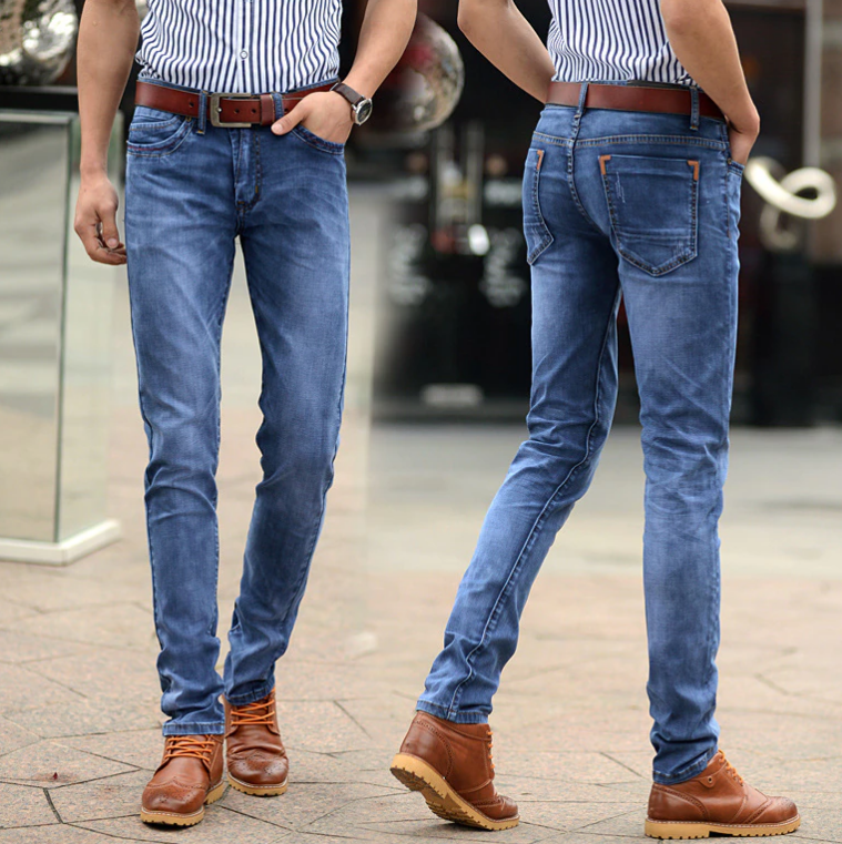 Мужчины в джинсах со средней посадкой