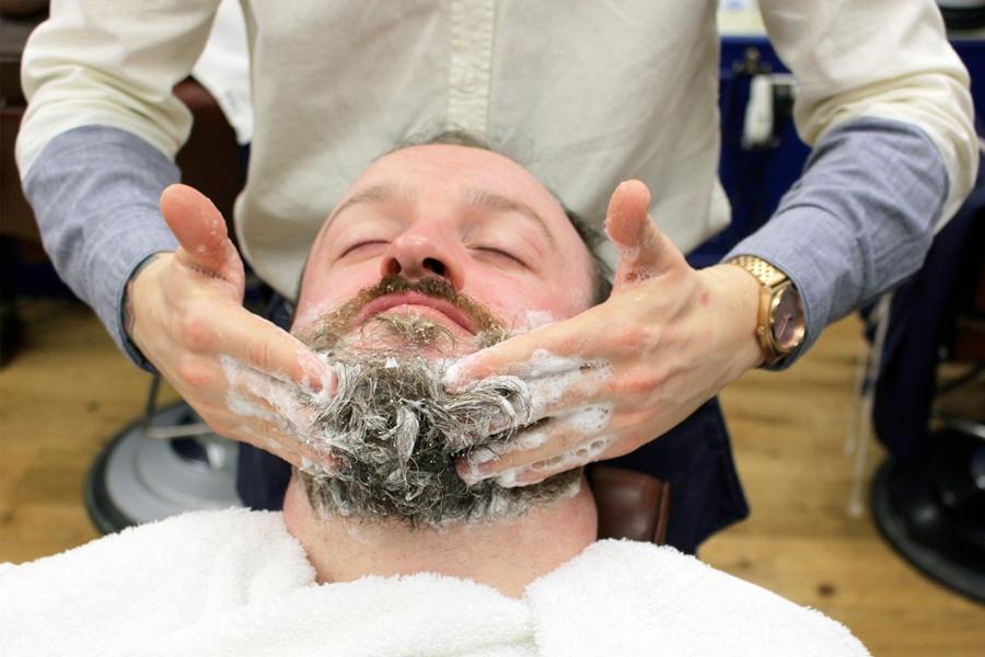 Советы по выпрямлению бороды