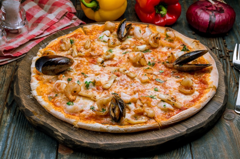 соус к пицце С морепродуктами, чесноком и томатами
