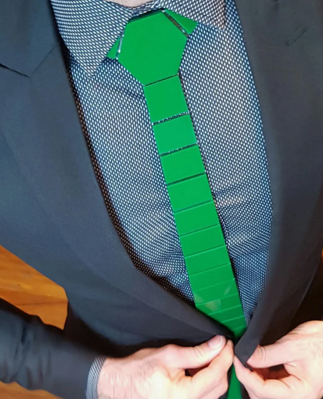 Пластиковые галстуки