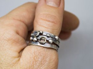 Значение в зависимости от кольца (1) Значение в зависимости от кольца