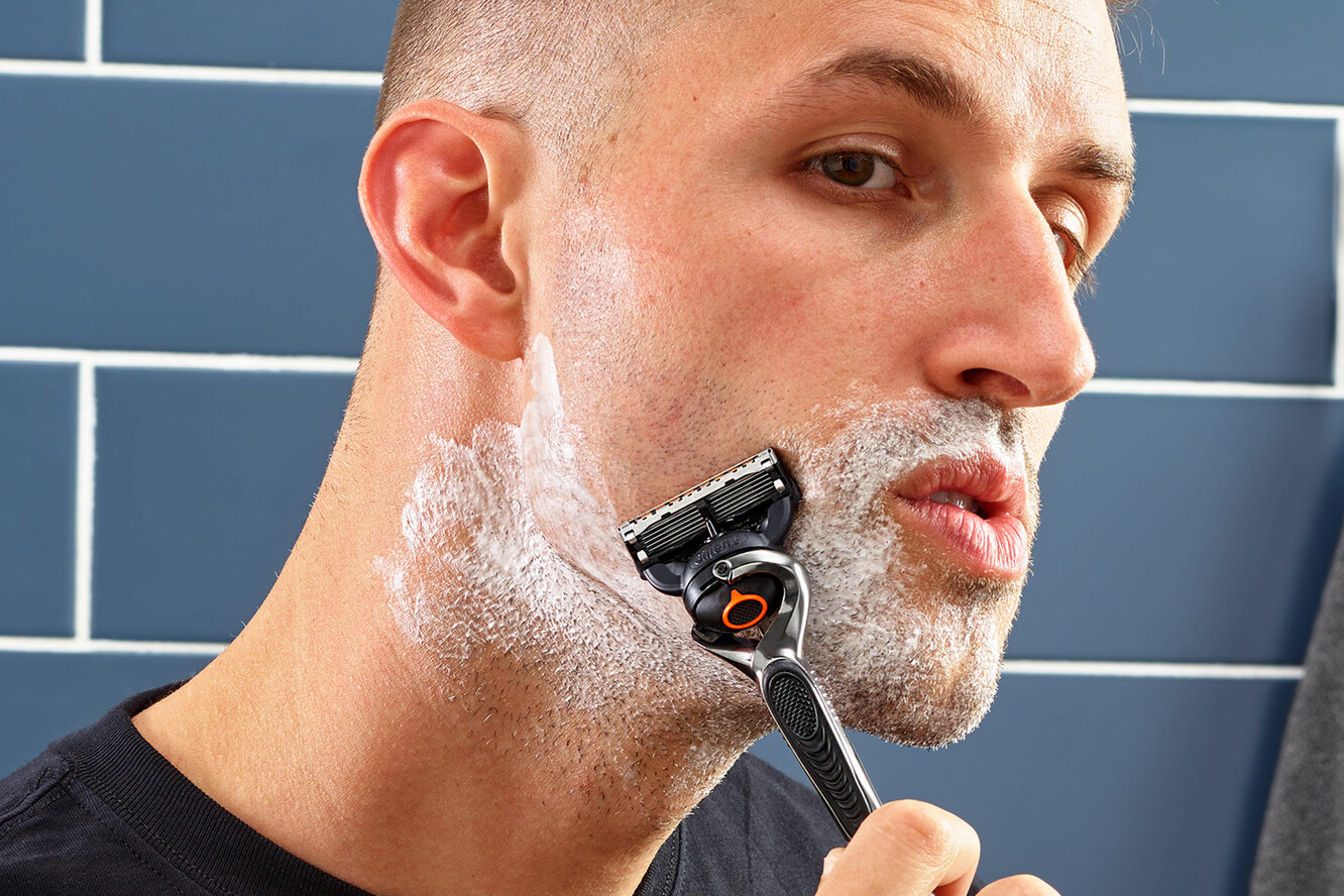 Неправильное бритье бороды